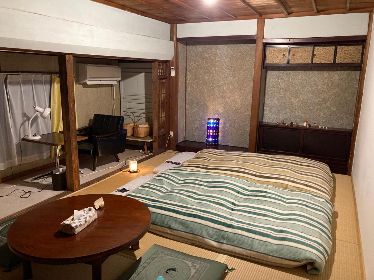 Guesthouse Kojiya 暮らしをつくる宿 旧糀屋 Fukutsu Экстерьер фото
